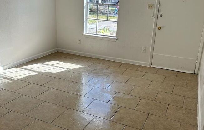 1 bed, 1 bath, 525 sqft, $799, Unit 502