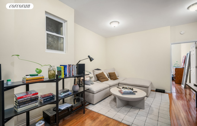 1 bed, 1 bath, $3,280, Unit 3L