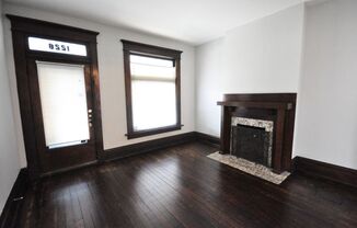 3 beds, 1 bath, $1,495, Unit 1228