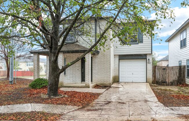 ***MOVE-IN SPECIAL: ONE WEEK FREE***Private Cul-de-Sac Living in Desirable Bridgewood