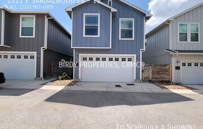 1511 E SANDALWOOD LN