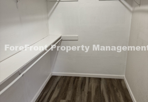 5629 LOCHMOOR
