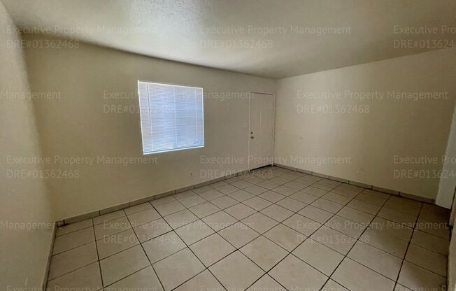 2 beds, 1 bath, $1,200