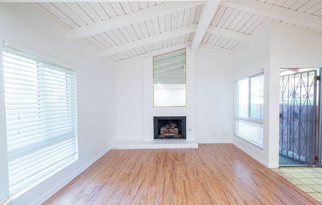 Recently Remodeled 3 Bedroom - Two Story Bixby Knolls Condo AVAILABLE NOW