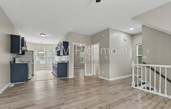 753 PRINCE PL