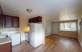 3 beds, 1 bath, $1,060