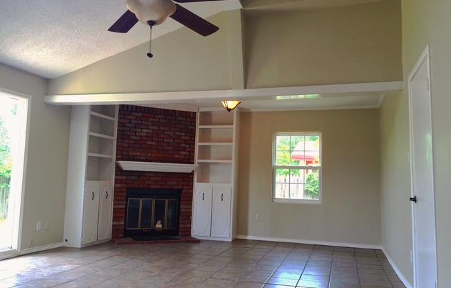 3 beds, 2 baths, $1,575