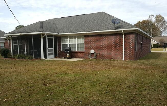 3 beds, 2 baths, $1,695