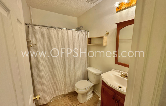 3 beds, 2 baths, $1,850