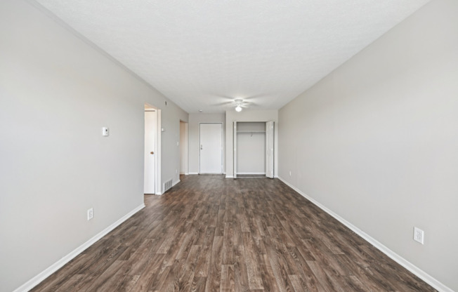 Tamarack Arms Apartments