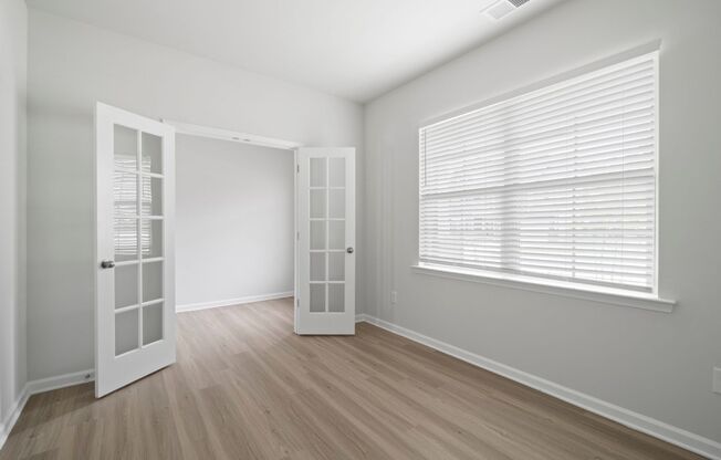 This Beautiful 4 Bedrooms, 2.5 Bathrooms is Located in The Palisades