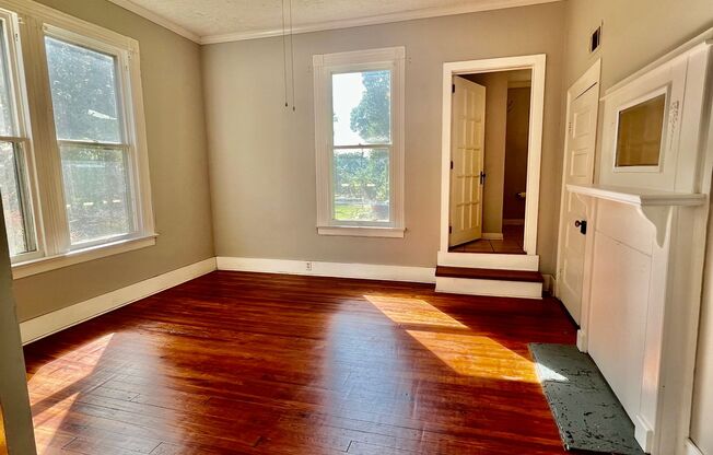 495 RUTH l 3 BED, 2 BATH