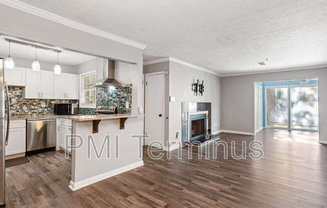 2721 SAINT AUGUSTINE TRL SE