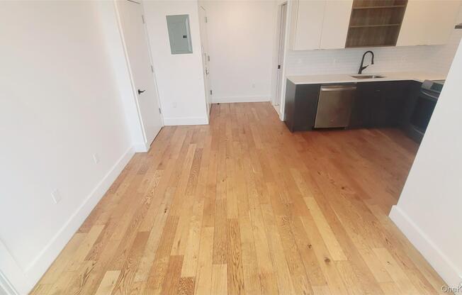 499 EVERGREEN AVE