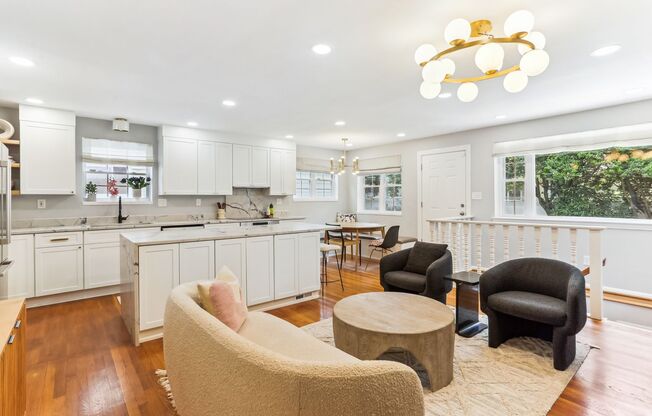 Lovely 3br/3ba home minutes from Downtown Bethesda!