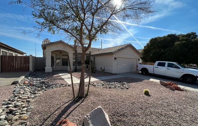6611 E Sierra Morena St