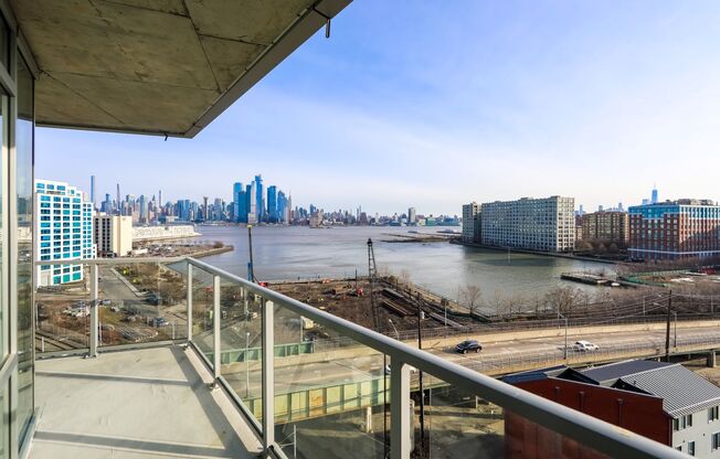 2 beds, 2 baths, 1,250 sqft, $3,800, Unit 712