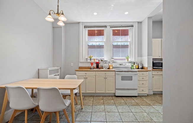 259 Beacon St.