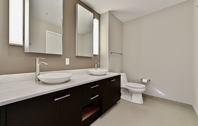 2 beds, 2.5 baths, 1,794 sqft, $9,000, Unit 16B