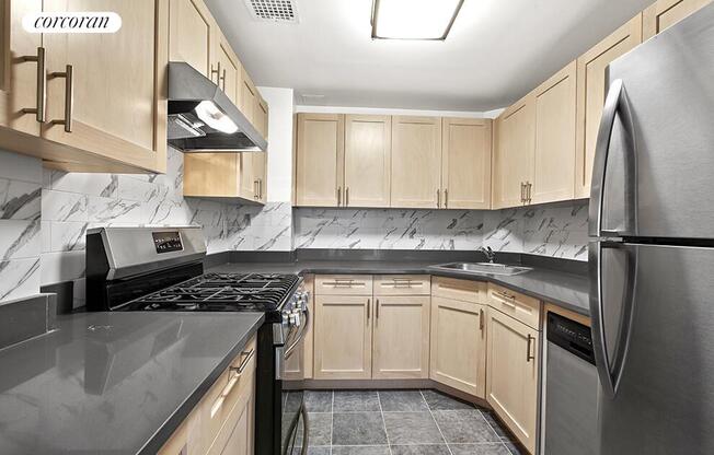 431 E 115 ST