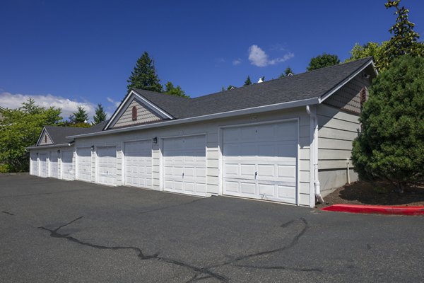 Highland Hills Apartments in Vancouver