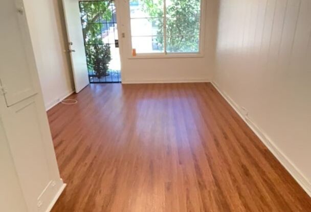 1 bed, 1 bath, 504 sqft, $1,650