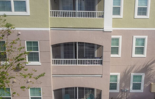 3/2~Soho St ~ Resort Style Living!!!