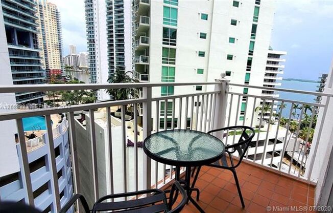 2 beds, 2 baths, $3,600, Unit # 1203
