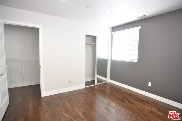 2114 1/2 S RIDGELEY DR