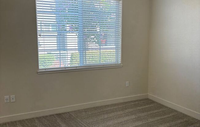 2 beds, 2 baths, 1,064 sqft, $2,271, Unit 1663 - 201