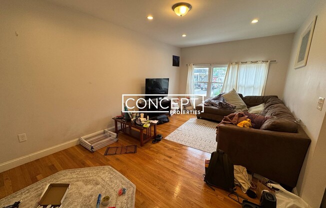 1 BERWICK RD