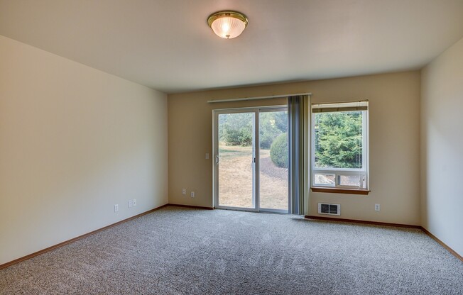 0966-1486 NW Falls Creek Loop