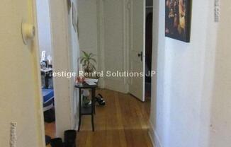 1422 COMMONWEALTH AVE