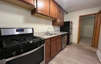 1 bed, 1 bath, 650 sqft, $999