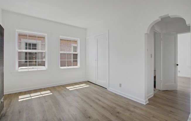 Charming 1-Bedroom Apartment in a Quiet Duplex