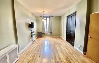 1 bed, 1 bath, 350 sqft, $2,095, Unit 2