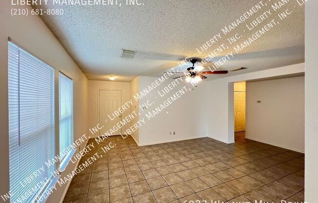 6027 WALNUT ML DR