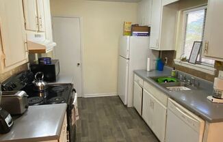 1410 Shallow Brook