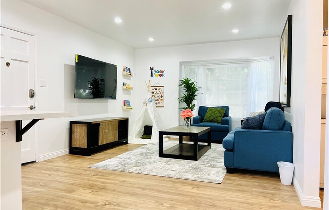 1311 S HIGHLAND AVE