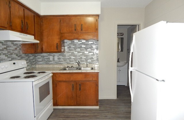 1 bed, 1 bath, 572 sqft, $795, Unit Apt 3B