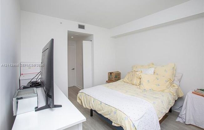 1 bed, 1.5 baths, $3,750, Unit # 1810