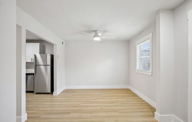 3 beds, 2 baths, 1,000 sqft, $2,111