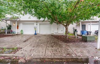 3 beds, 2.5 baths, $1,995