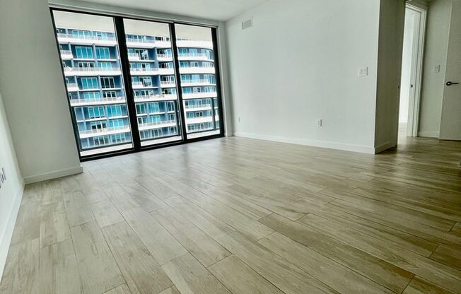 1 bed, 1 bath, $3,450, Unit Unit #4107