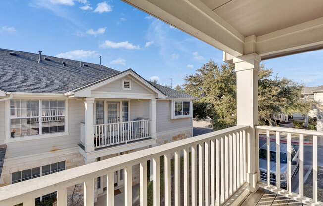 2 beds, 2 baths, 1,089 sqft, $1,650, Unit Apt 2701