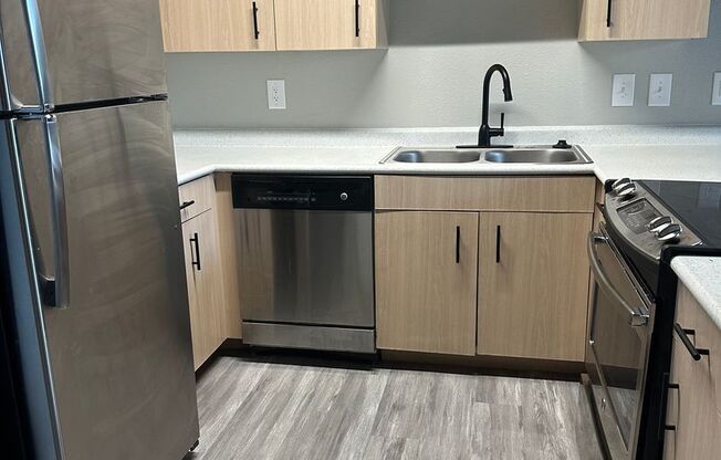 1 bed, 1 bath, 780 sqft, $1,260, Unit 211