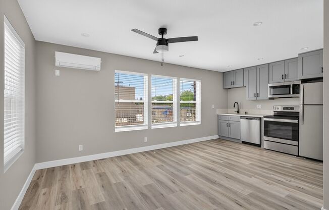 113-201 South Lillie Avenue