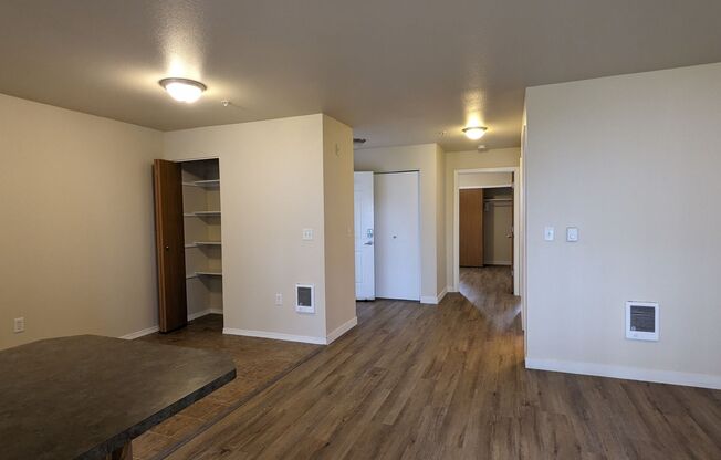 2 beds, 2 baths, 994 sqft, $1,445, Unit E106