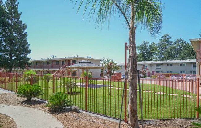 1 bed, 1 bath, 650 sqft, $1,350, Unit 5325-93