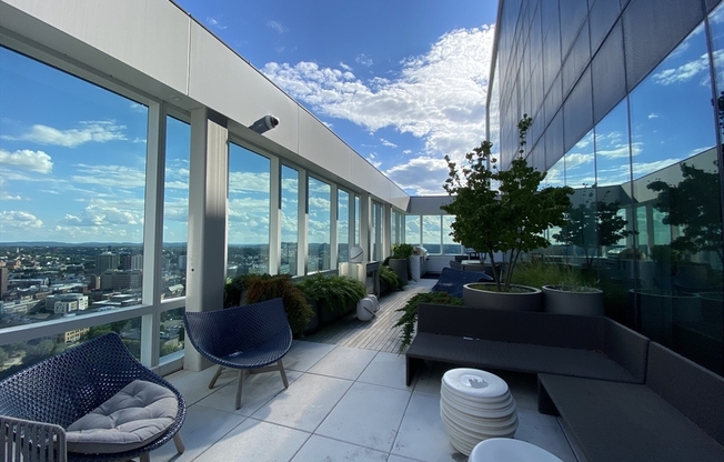 1 bed, 1 bath, 762 sqft, $4,150, Unit 20D